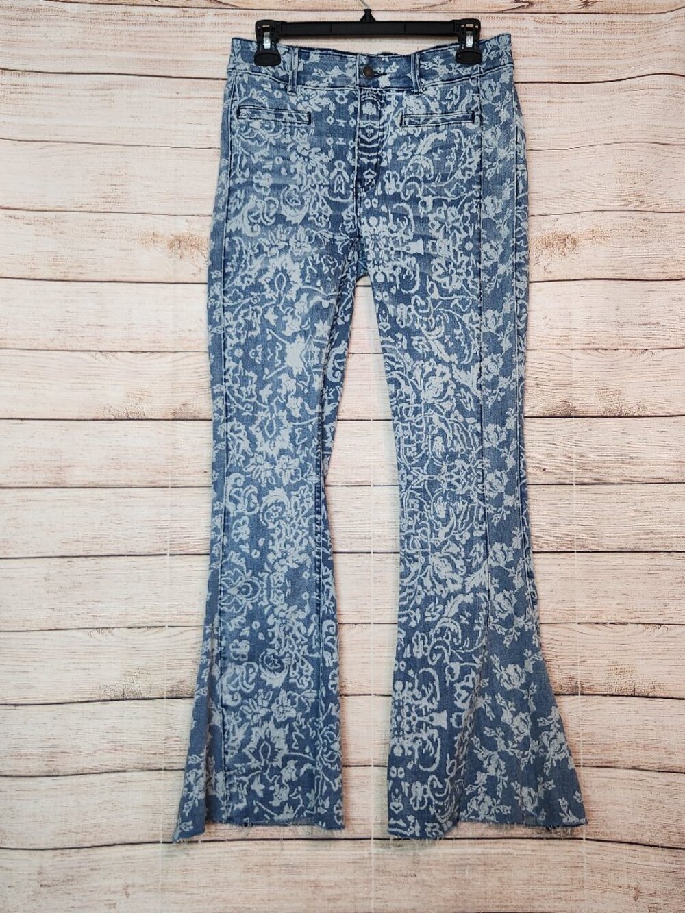 Free People We The Free Dream Lover Paisley Printed Flare Leg Jeans Size 28 Raw